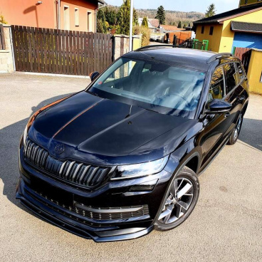 Přední znak Monte Carlo black Škoda Kodiaq